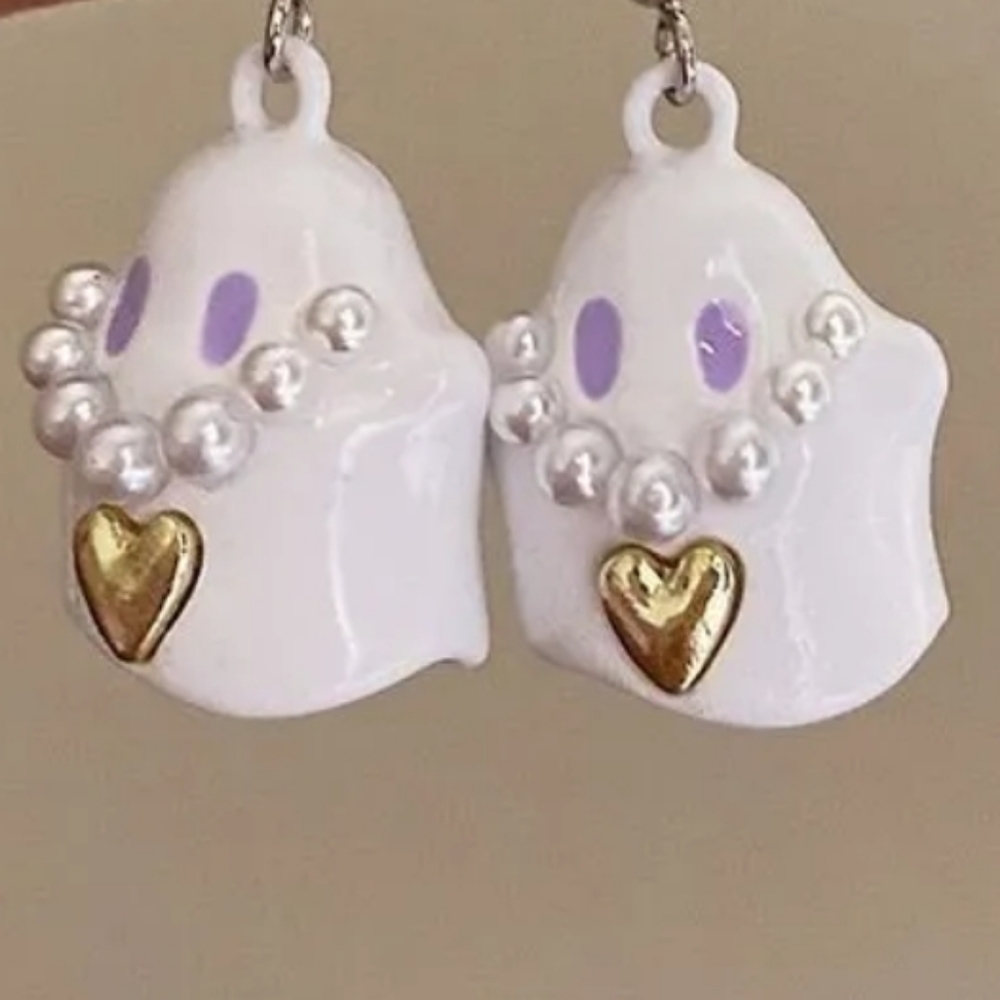 👻 Glam Ghost Earrings